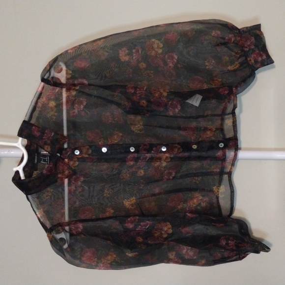 Forever 21 Tops - Forever 21   Sheer Floral Statement Piece